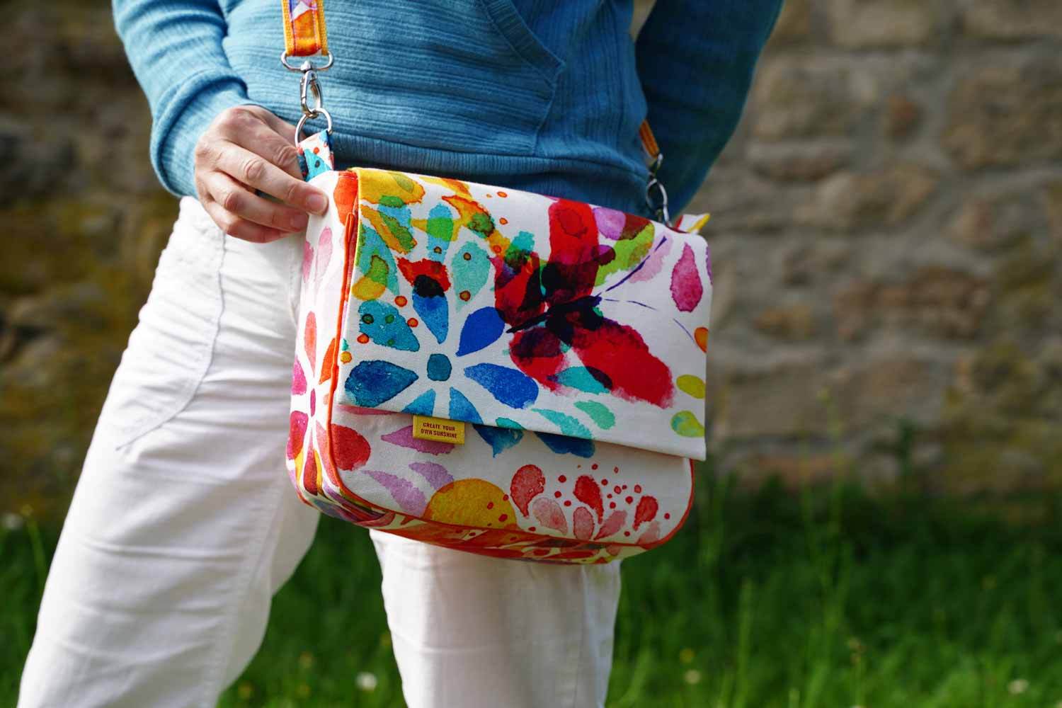 Schnittmuster Tasche „Mein treuer Begleiter“ 21x24x7,5cm - Sewando