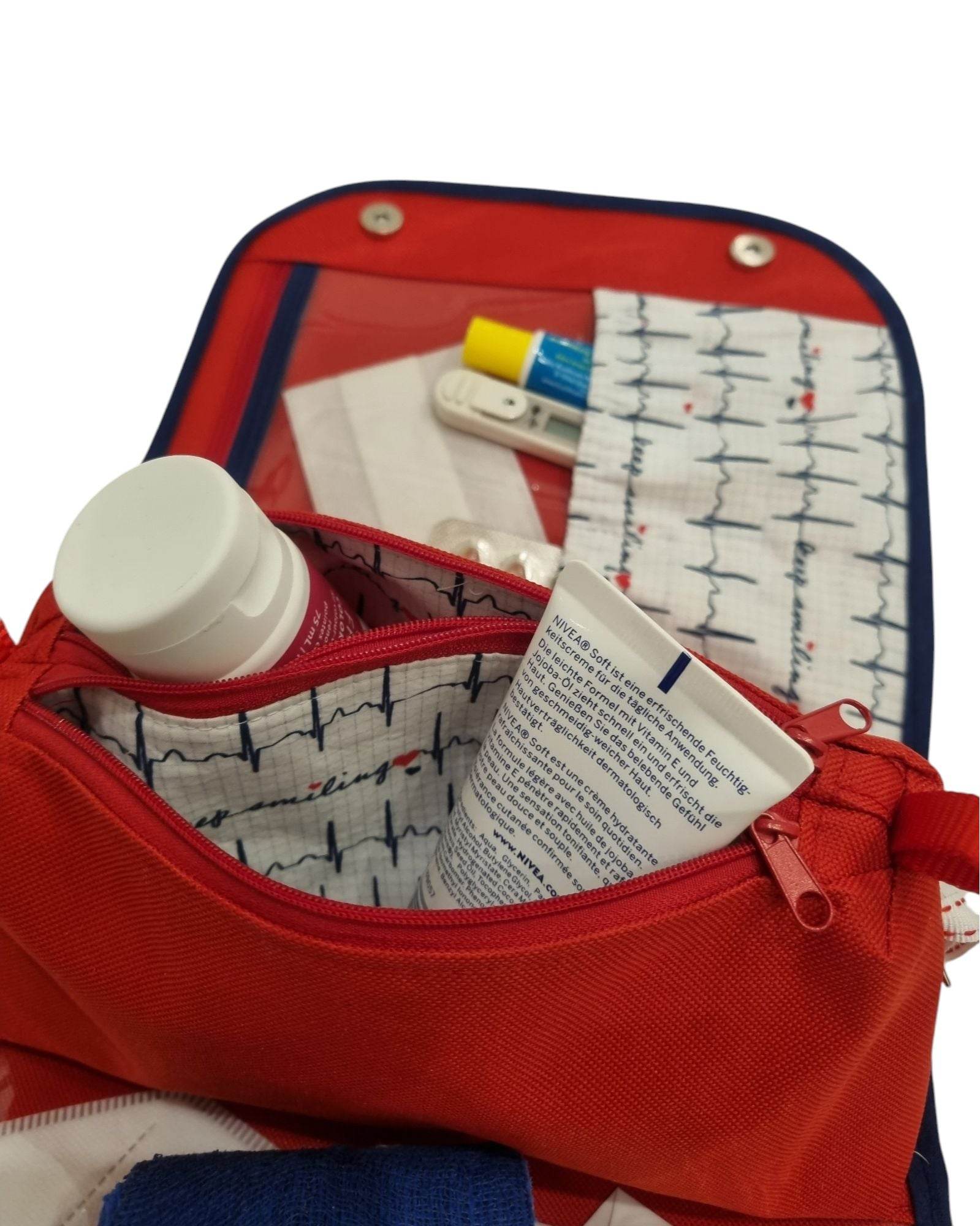 Schnittmuster Erste Hilfe Tasche Sebi / Kulturtasche / Kosmetiktasche - Sewando