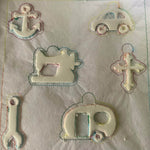 Stickdatei 3D Schlüsselanhänger 3, Anker, Auto, Nähmaschine, Werkzeug Set 879/3 - Sewando