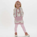 Schnittmuster Mädchen Tunika Hoodie ARWEN – lässiger Hoodie für Kinder mit bequemer Passform und Bewegungsfreiheit.