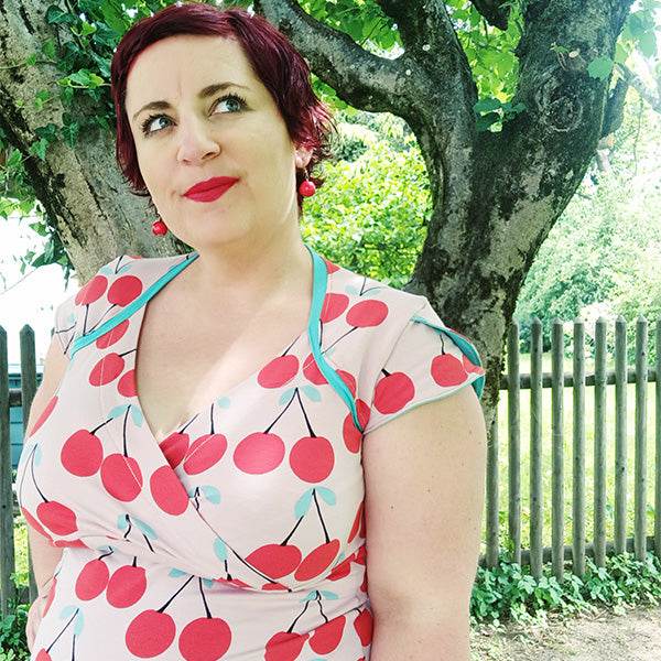 Shirt und Kleid Sommerlieb mit überlappenden Schultern | Schnittmuster + Anleitung | Gr. 32-58 | Anfänger | deutsch (Kopie) - Sewando