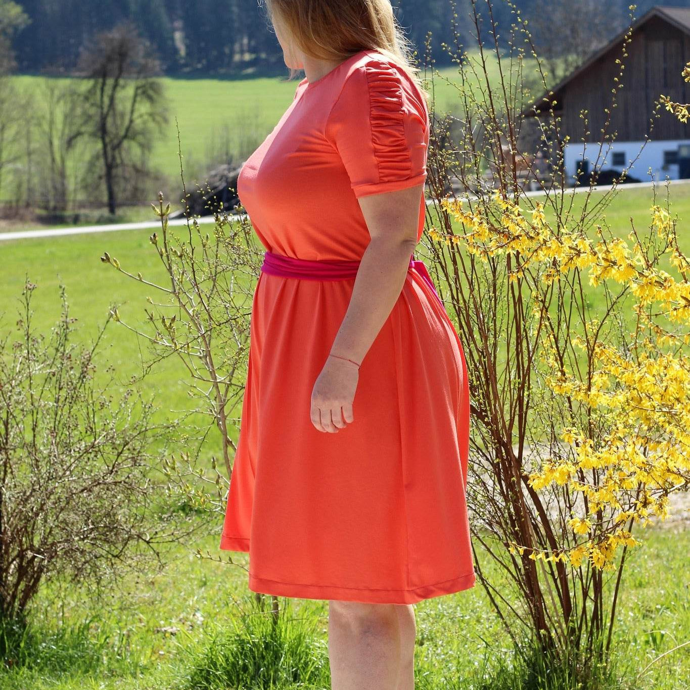 Schnittmuster Kleid Venskab Gr. 32-50 - Sewando