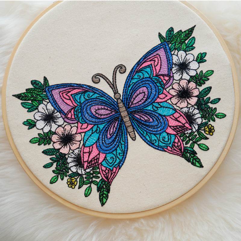 Stickdatei Schmetterling Open Curved Fills Vollstick mit Blumen - Sewando