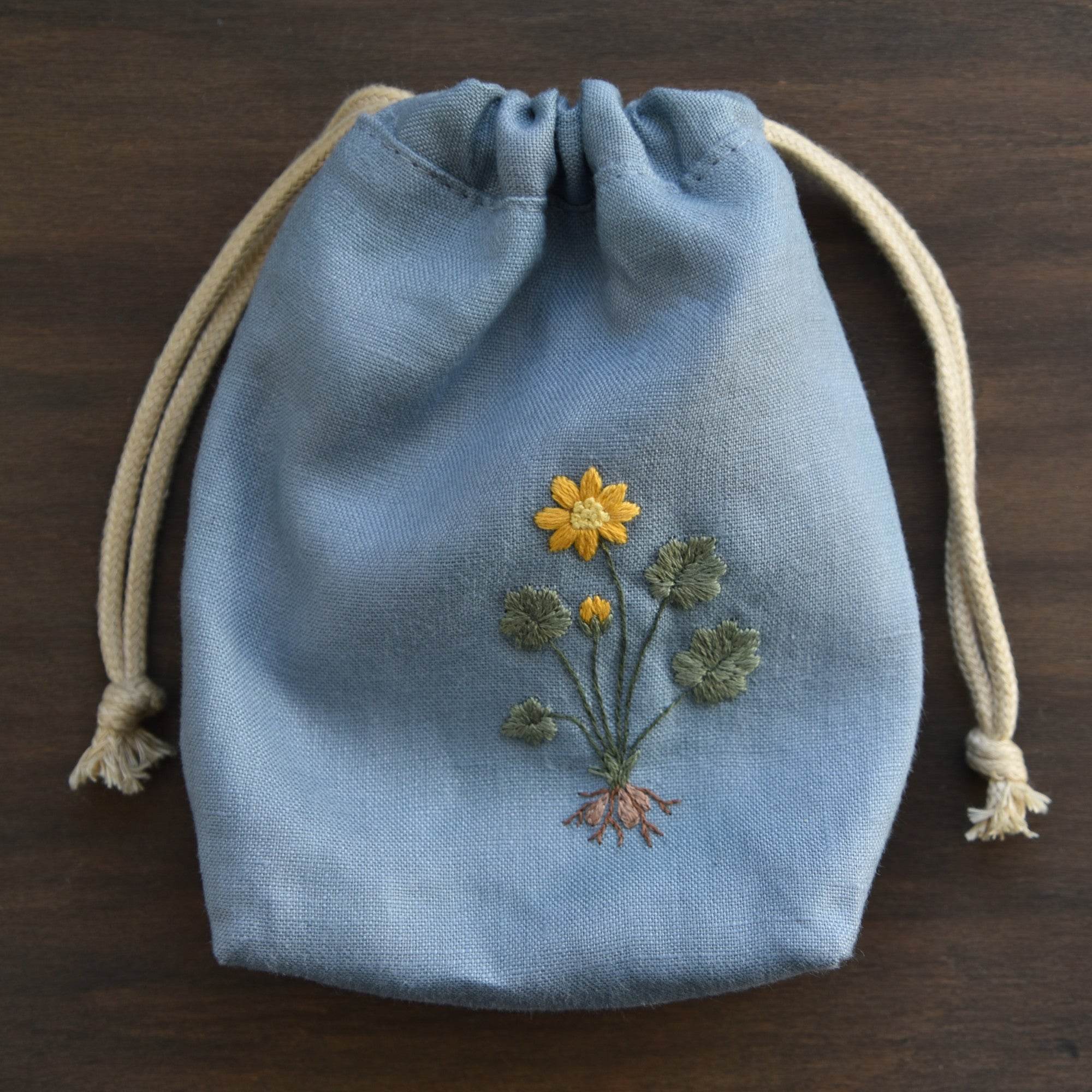 Handstickvorlage FRÜHLINGSBLUMEN - Sewando