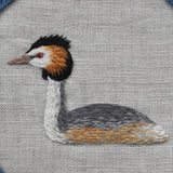 Handstickvorlage HAUBENTAUCHER - Sewando