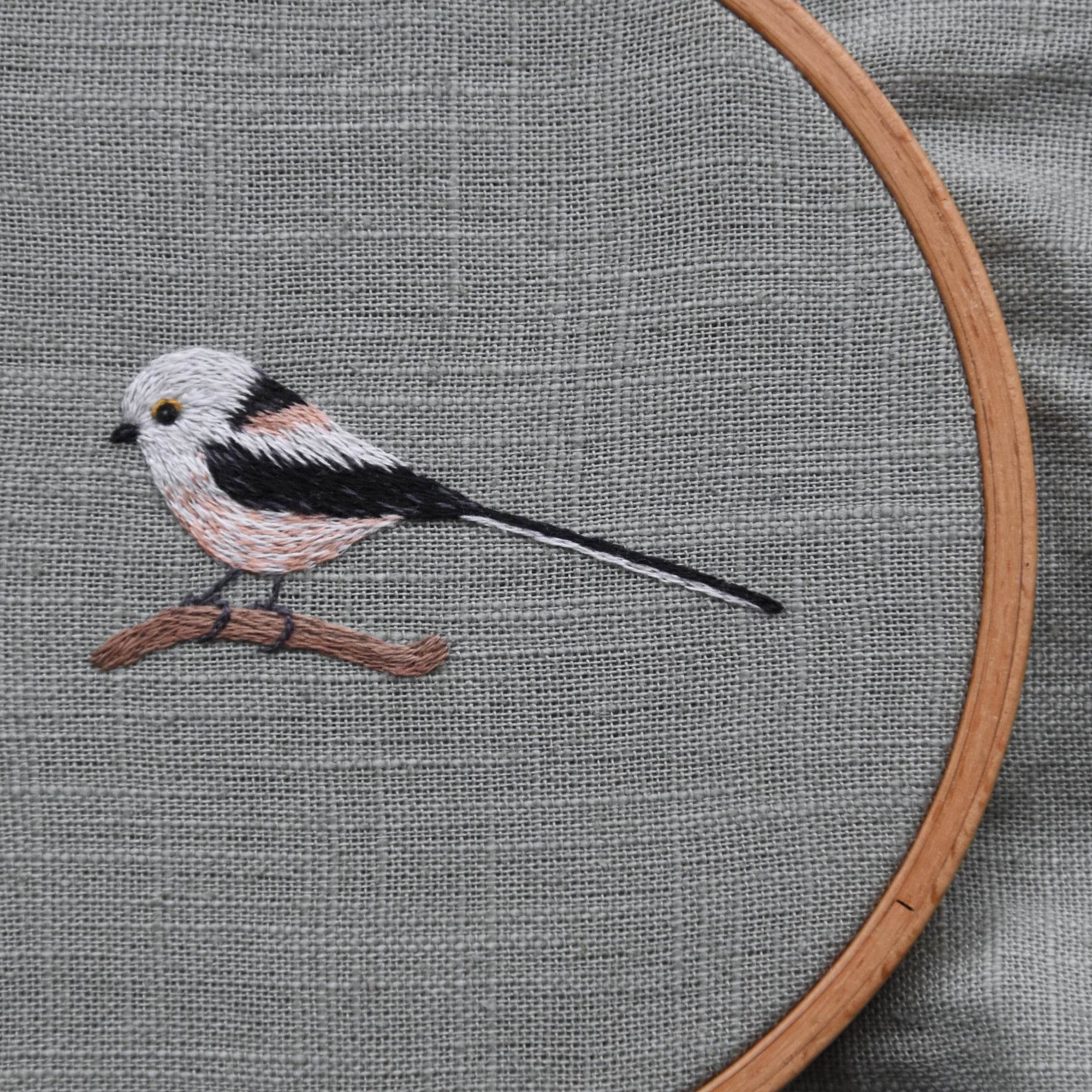 Hand embroidery pattern/ Handstickerei: EMBROIDERED BIRDS NO. 1 - Sewando