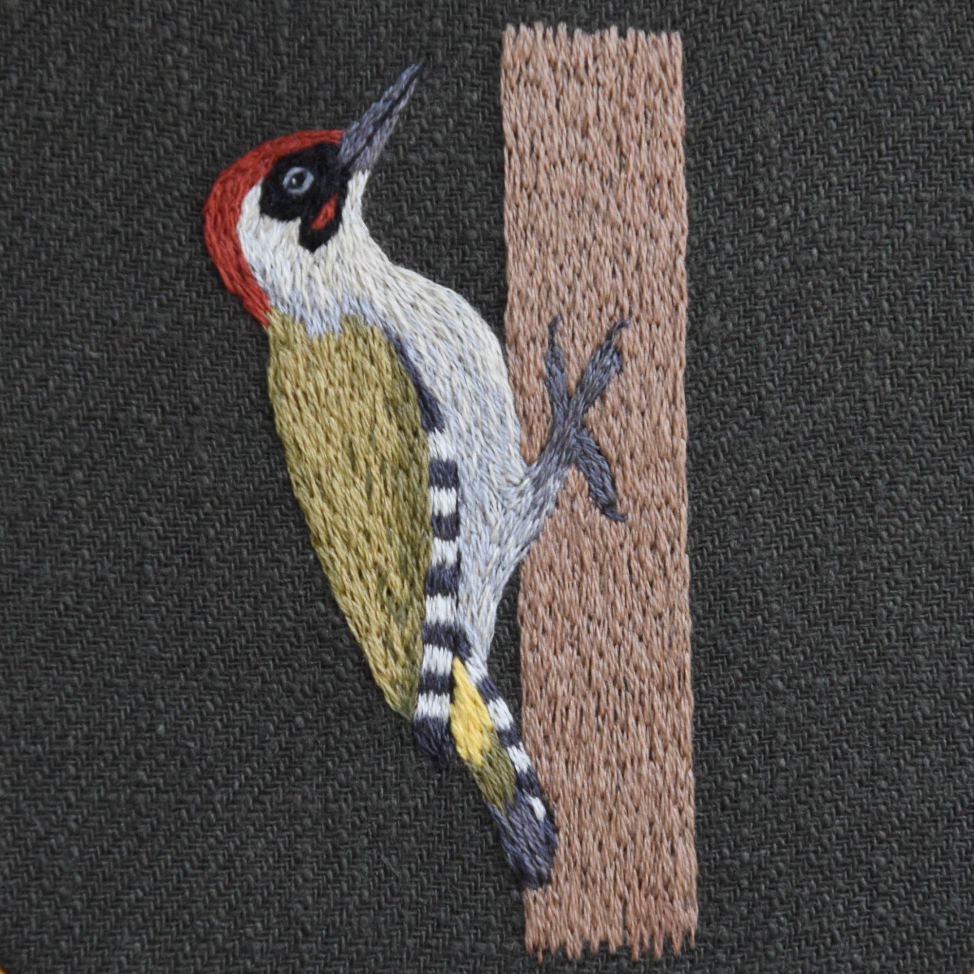 Hand embroidery pattern/ Handstickerei: EMBROIDERED BIRDS NO. 1 - Sewando