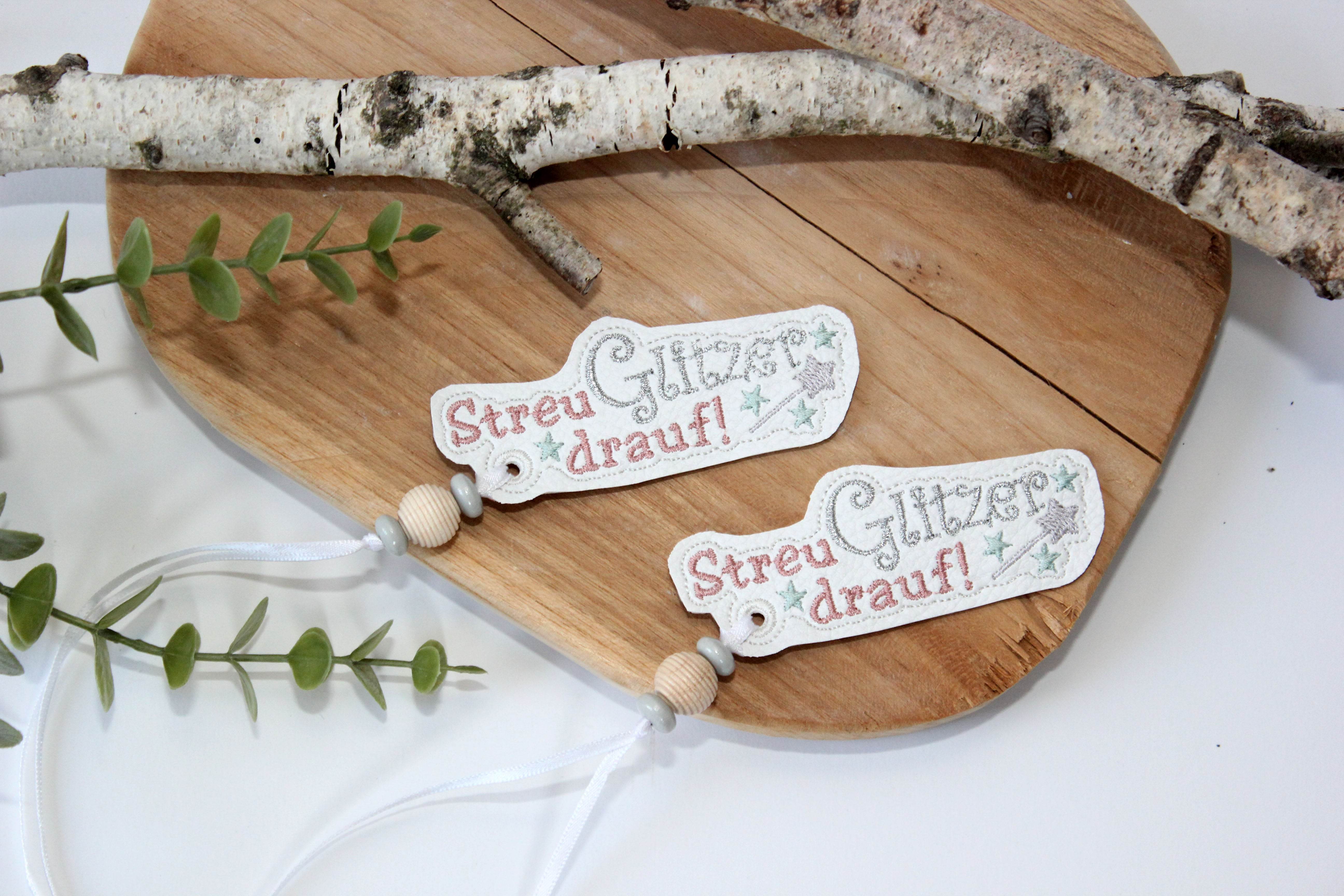 Stickdatei ITH Anhänger Streu Glitzer drauf! - Sewando