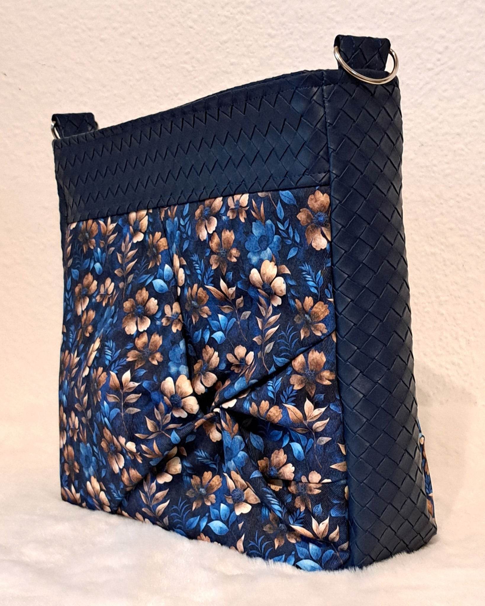 Schnittmuster Handtasche Swirley mit Knotenoptik - Sewando