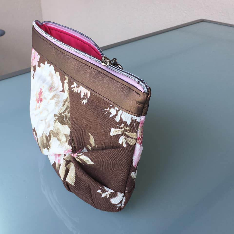 Schnittmuster Kosmetiktasche Swirlie mit Knotenoptik - Sewando