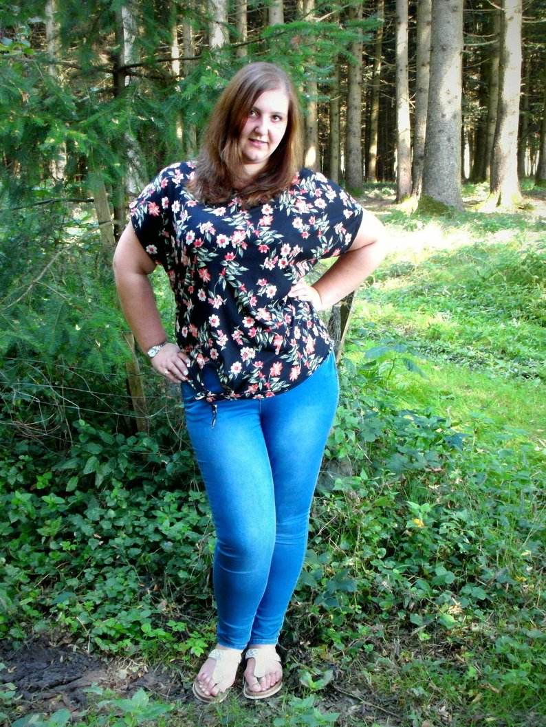 Schnittmuster Shirt MissVerknotet Gr. 30-48 - Sewando