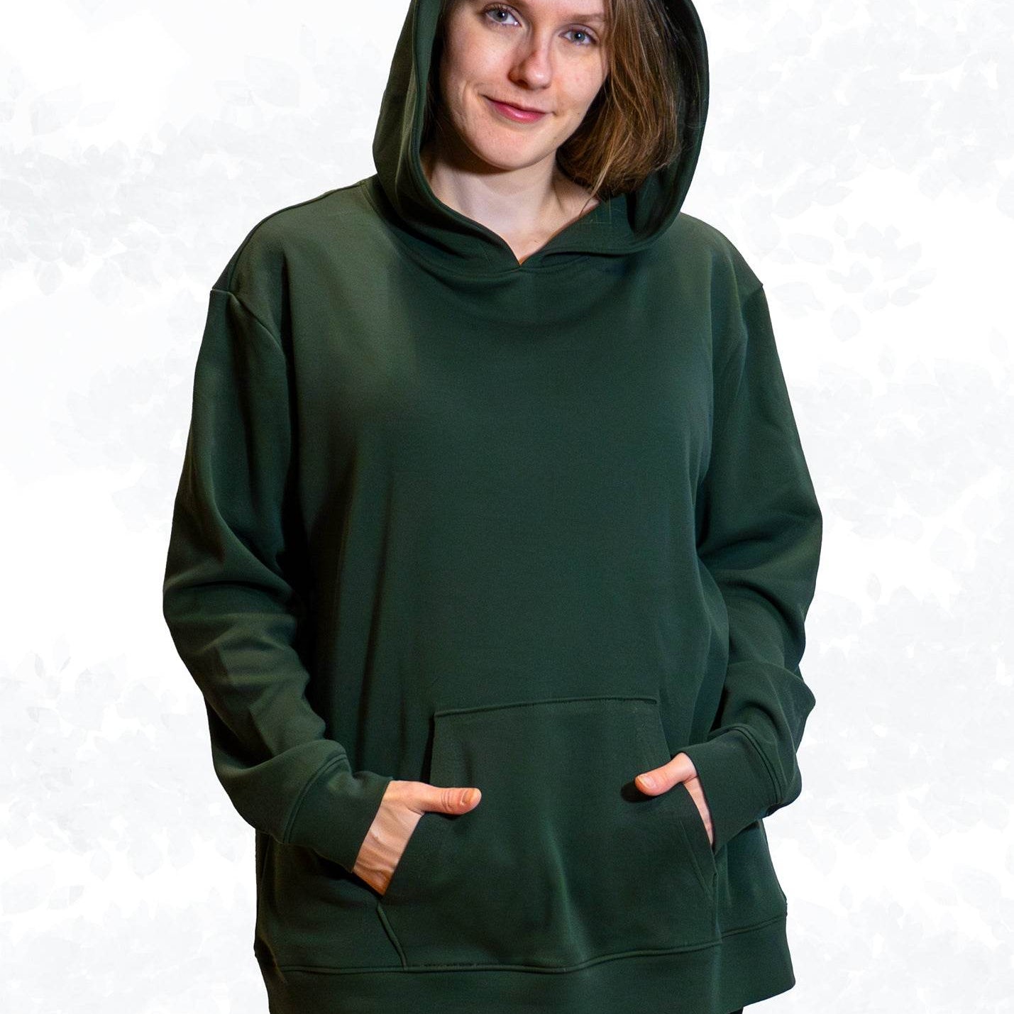 Schnittmuster Tessa – Oversized Hoodie & Pullover mit Kragen oder Kapuze Gr. 34-50 / BU 80-116 - Sewando