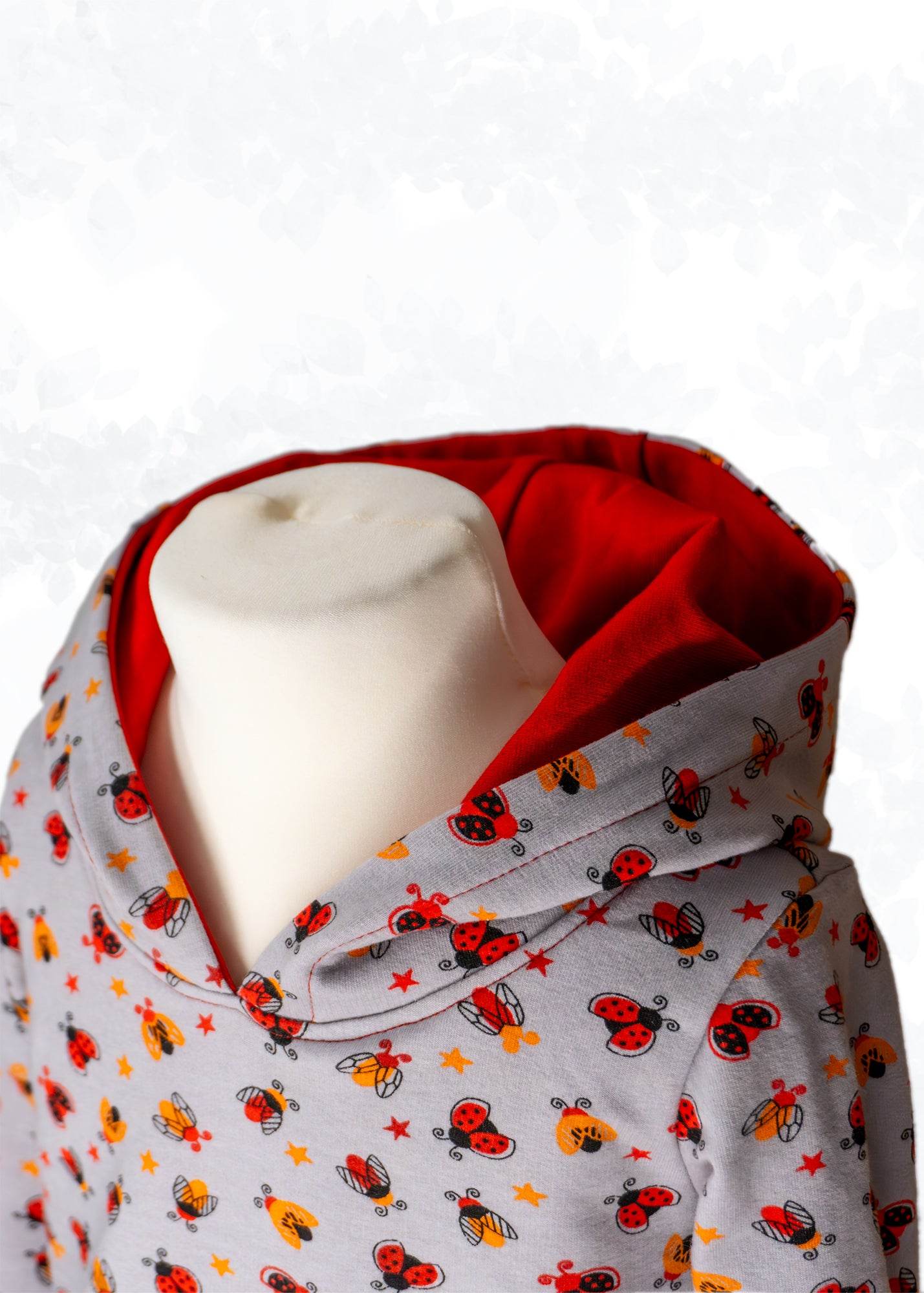 Schnittmuster Tim – Kinderhoodie mit Kapuze, lange, kurze Ärmel & Kängurutasche Gr. 86-158 - Sewando