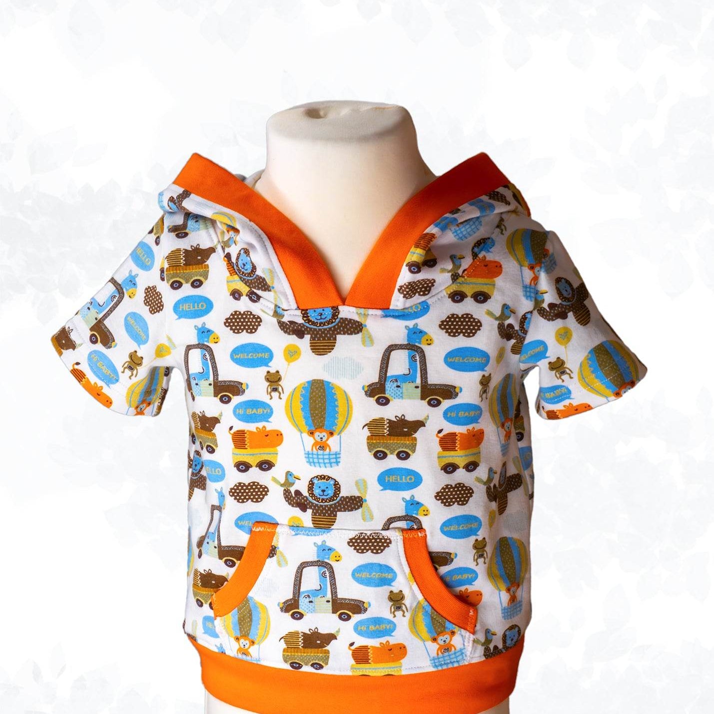 Schnittmuster Tim – Kinderhoodie mit Kapuze, lange, kurze Ärmel & Kängurutasche Gr. 86-158 - Sewando
