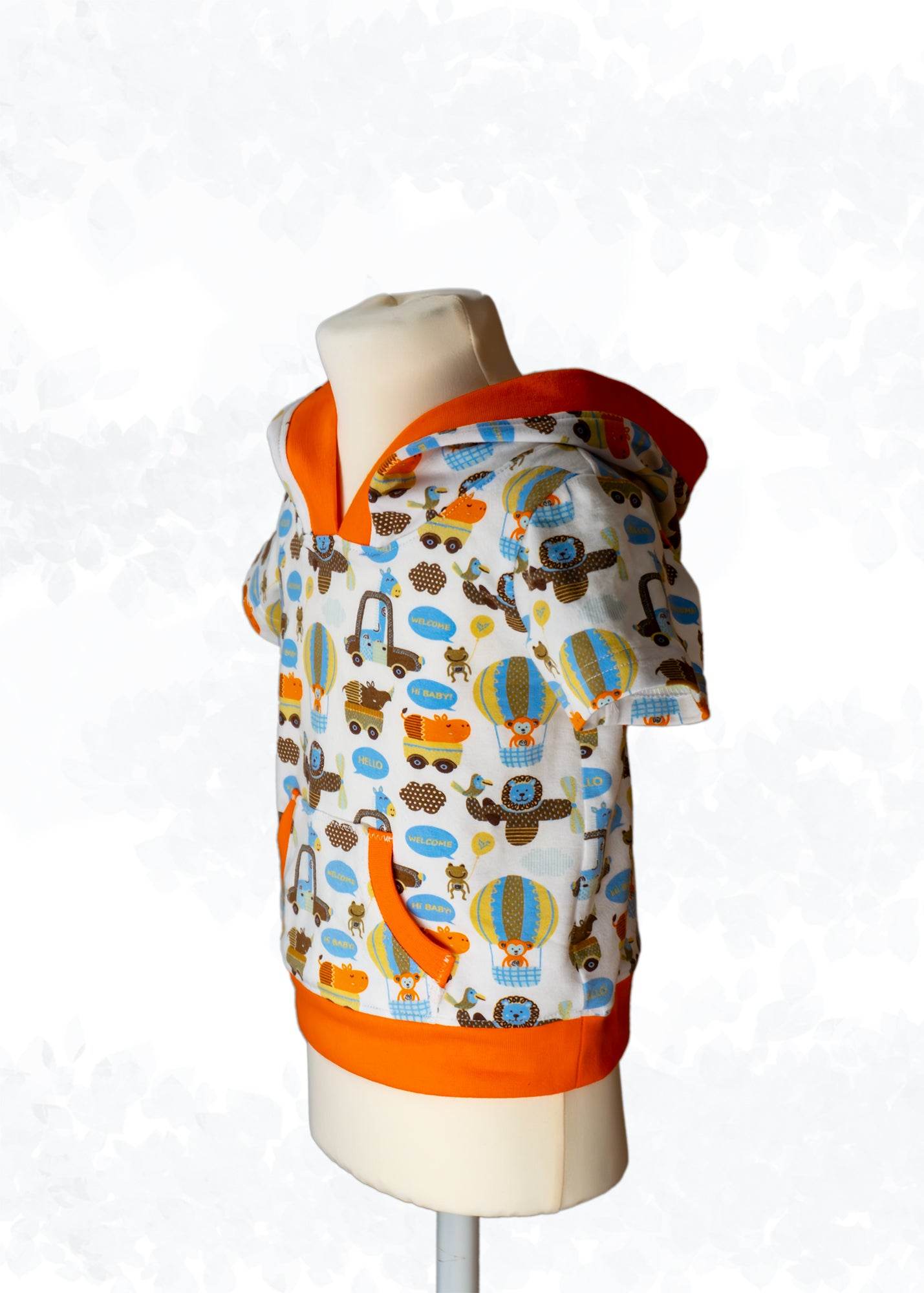 Schnittmuster Tim – Kinderhoodie mit Kapuze, lange, kurze Ärmel & Kängurutasche Gr. 86-158 - Sewando