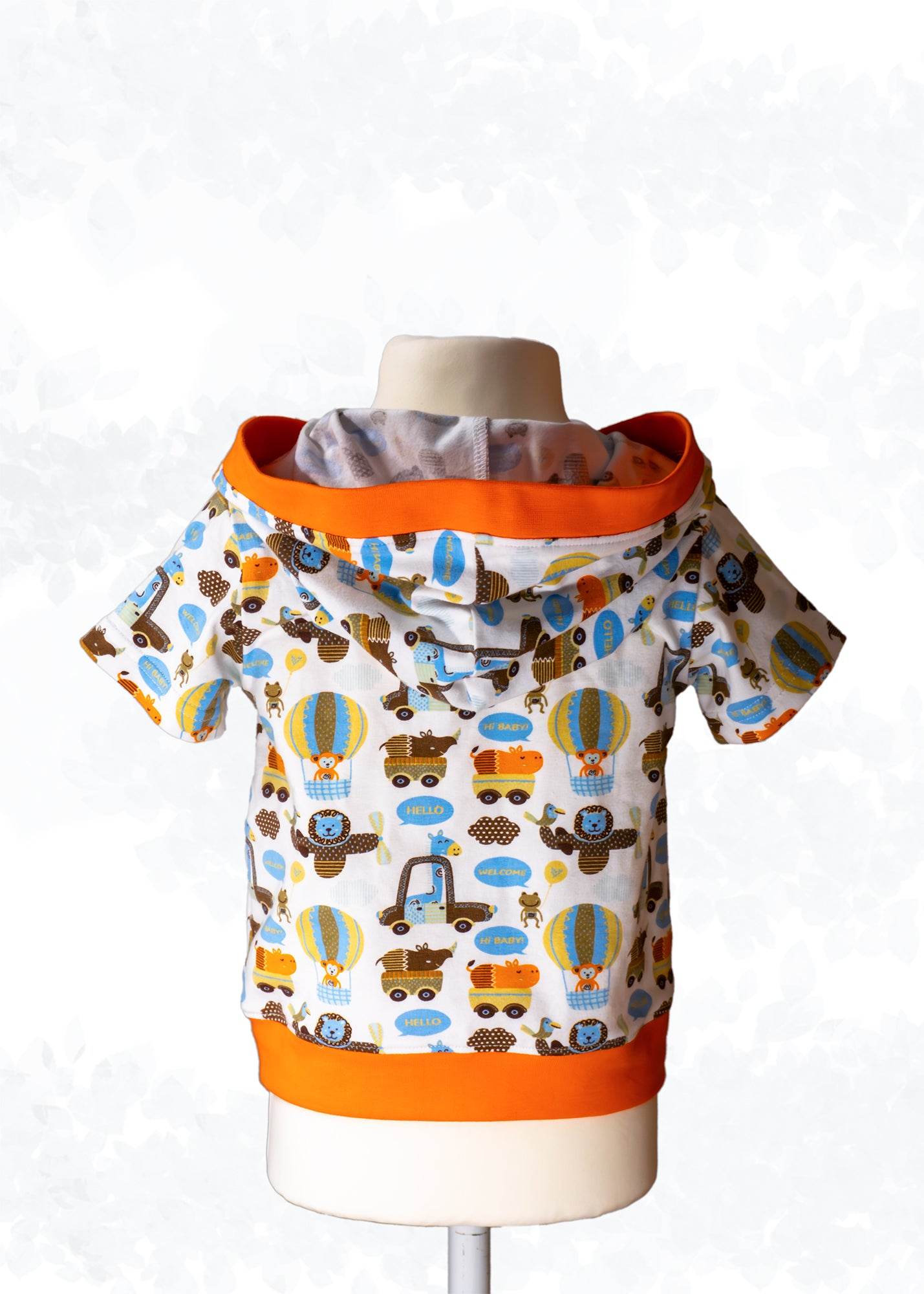 Schnittmuster Tim – Kinderhoodie mit Kapuze, lange, kurze Ärmel & Kängurutasche Gr. 86-158 - Sewando