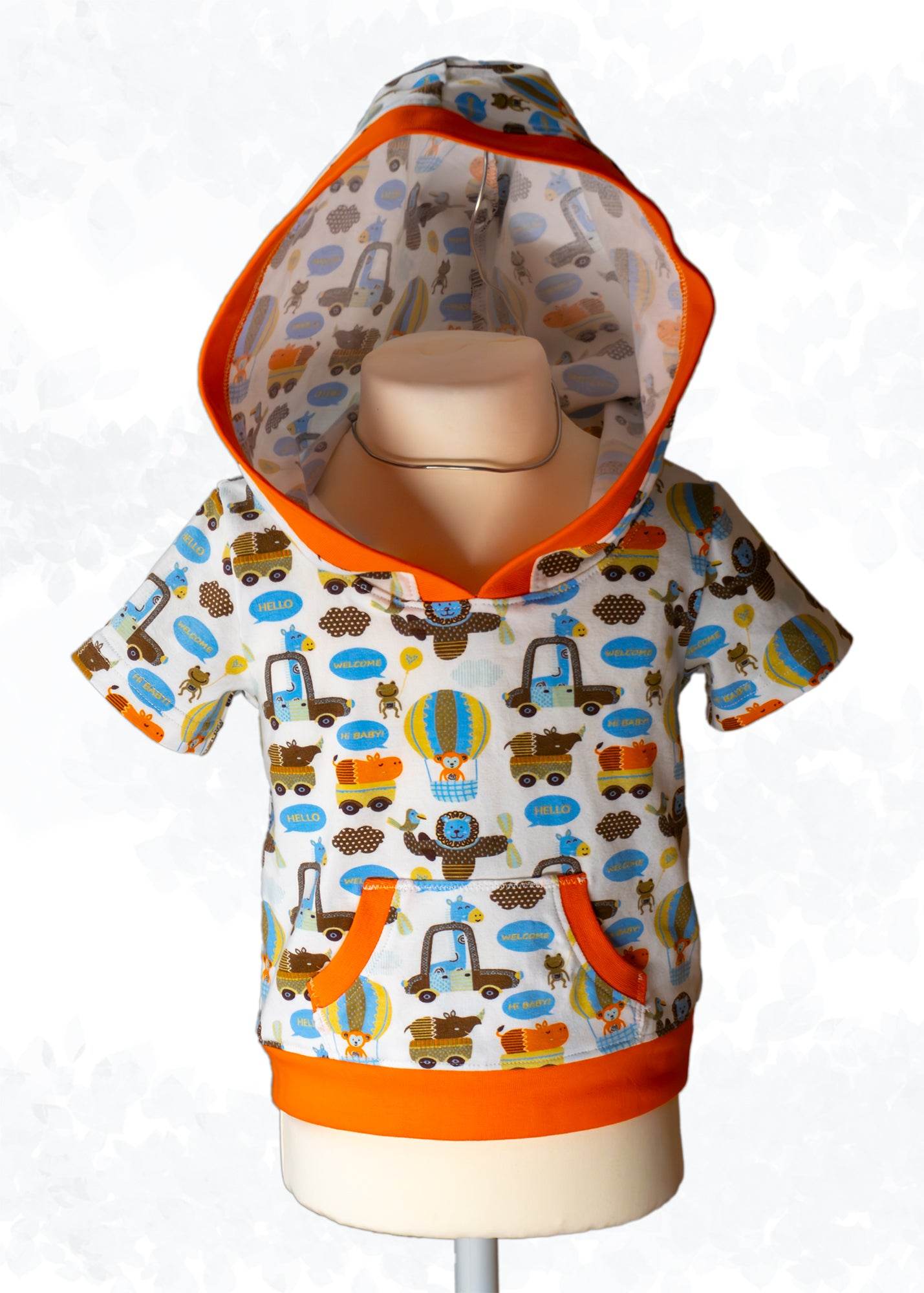 Schnittmuster Tim – Kinderhoodie mit Kapuze, lange, kurze Ärmel & Kängurutasche Gr. 86-158 - Sewando