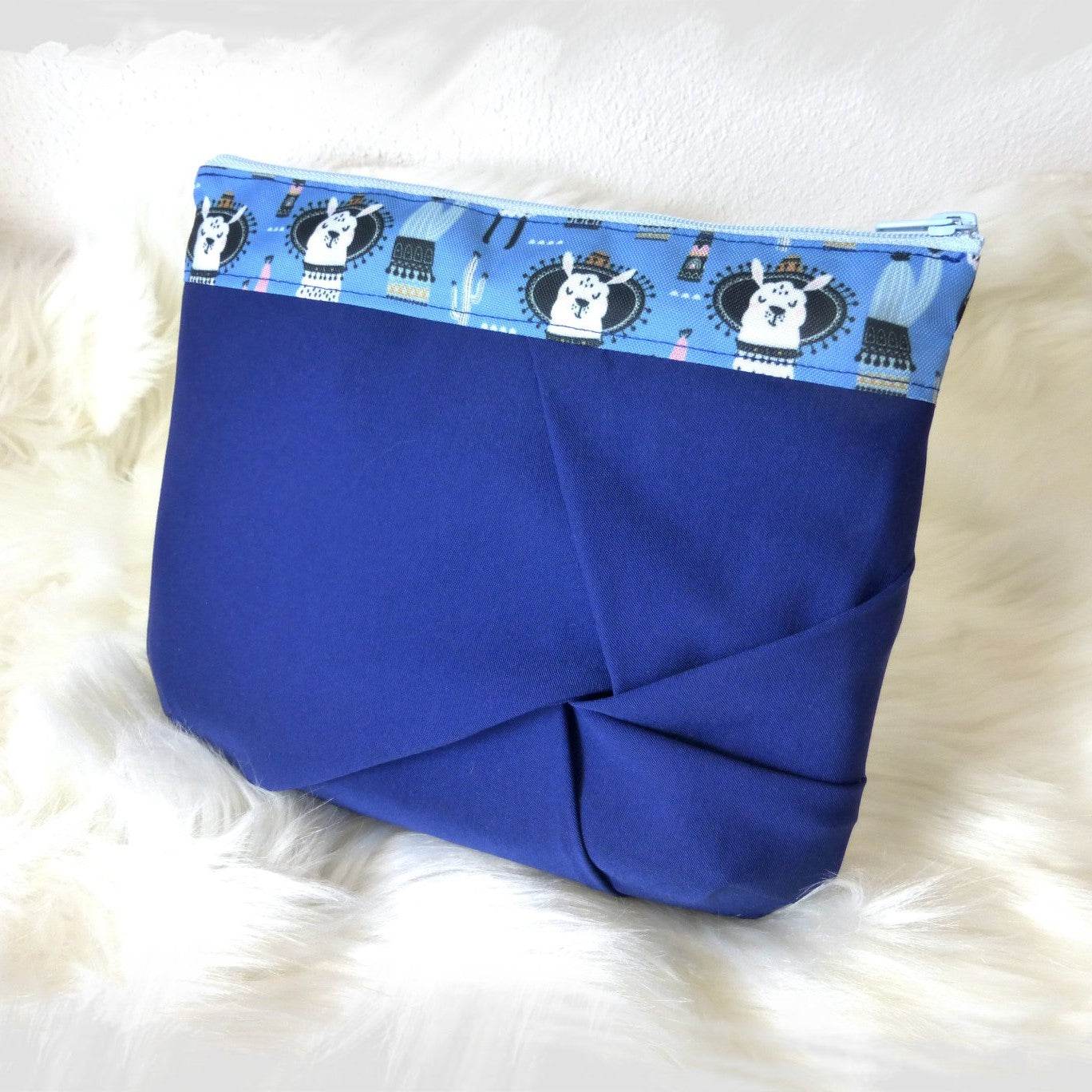 Schnittmuster Kosmetiktasche Swirlie mit Knotenoptik - Sewando