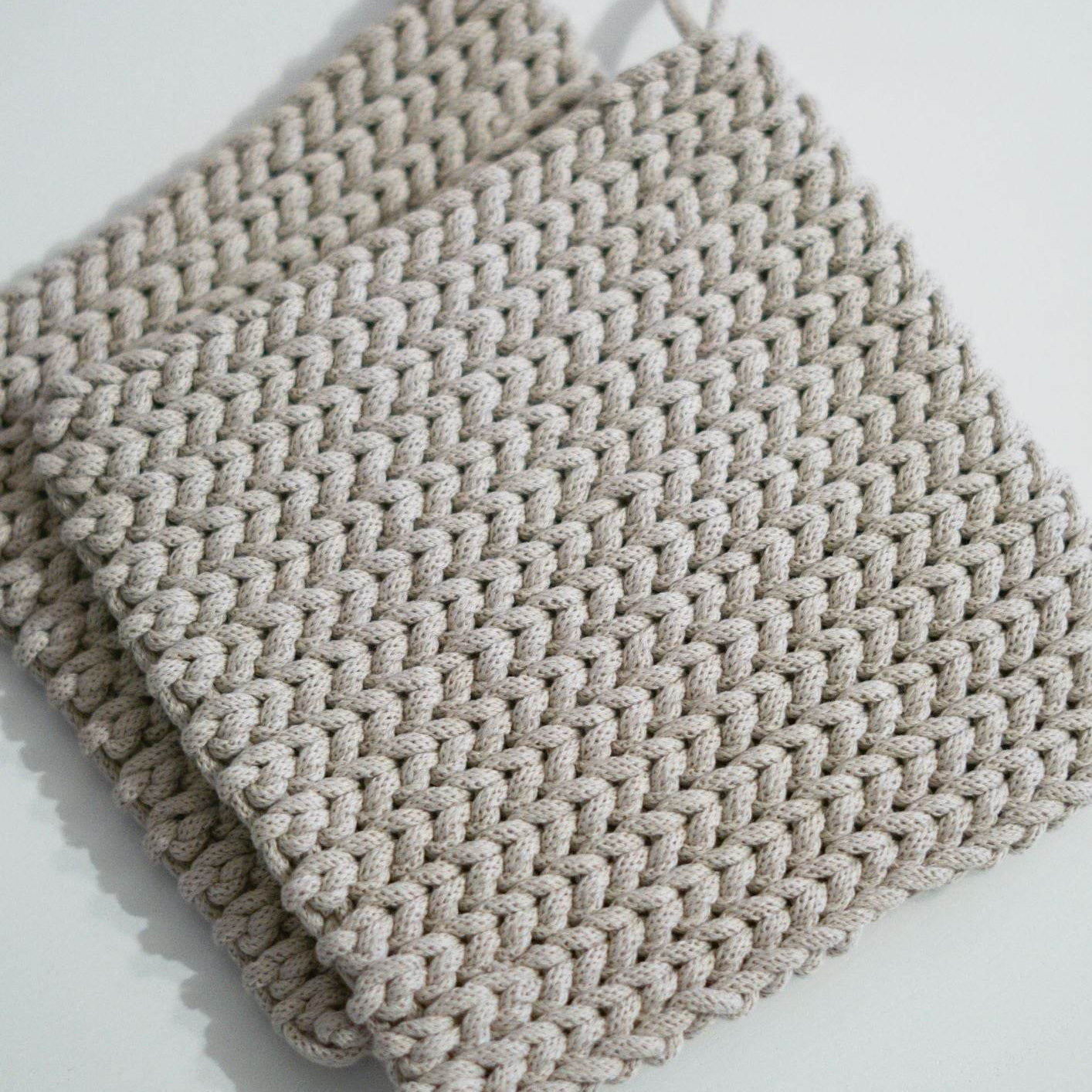 Häkelanleitung Topflappen PDF DEUTSCH Teppich, Platzset, modern Untersetzer, DIY - Sewando