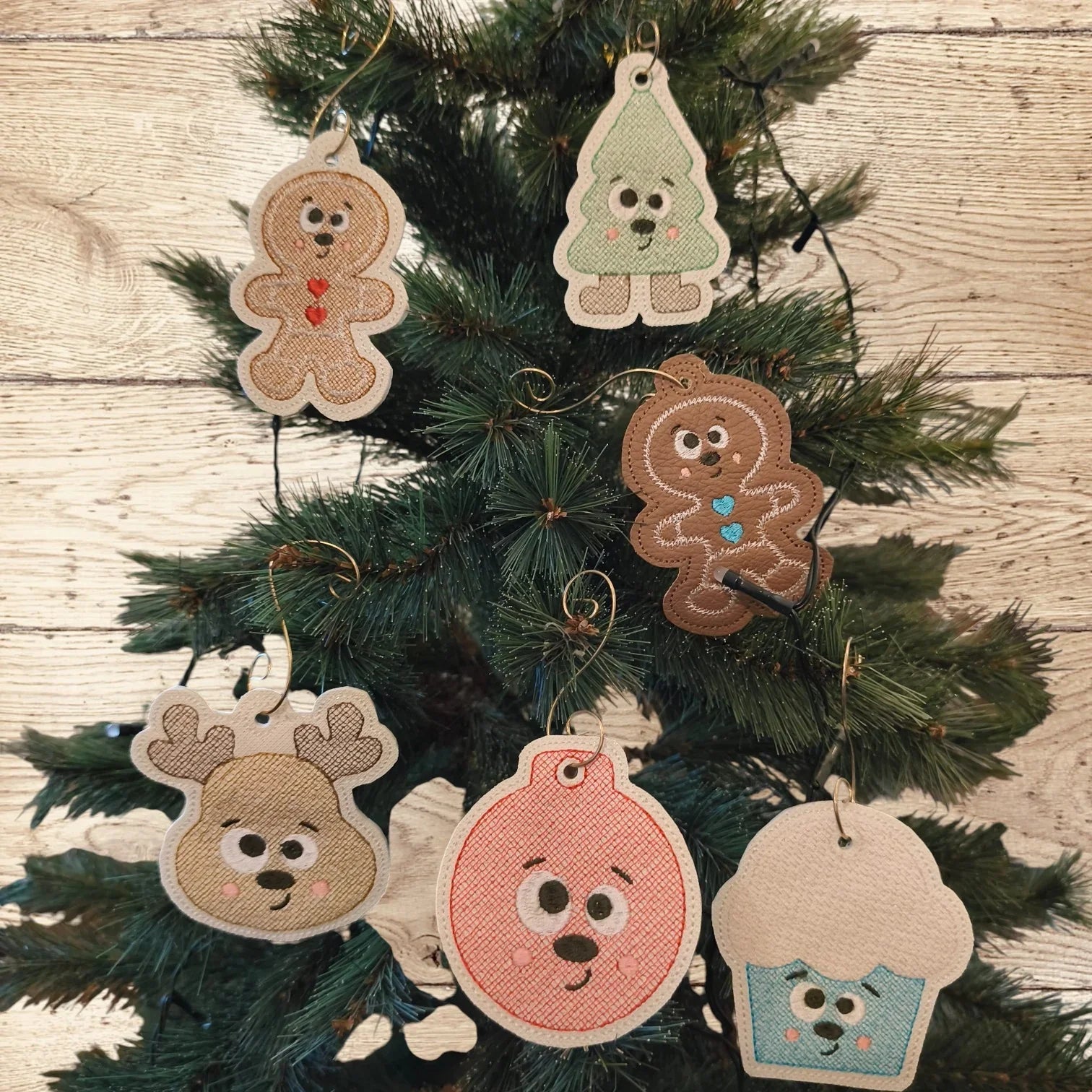 Stickdatei Lustige Weihnachten Baumschmuck Set 25116