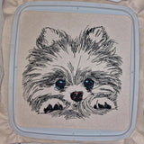 Stickdatei  - Weniger Stiche Pomeranian "Lou"  -realistisch - FÜR HELLE STOFFE