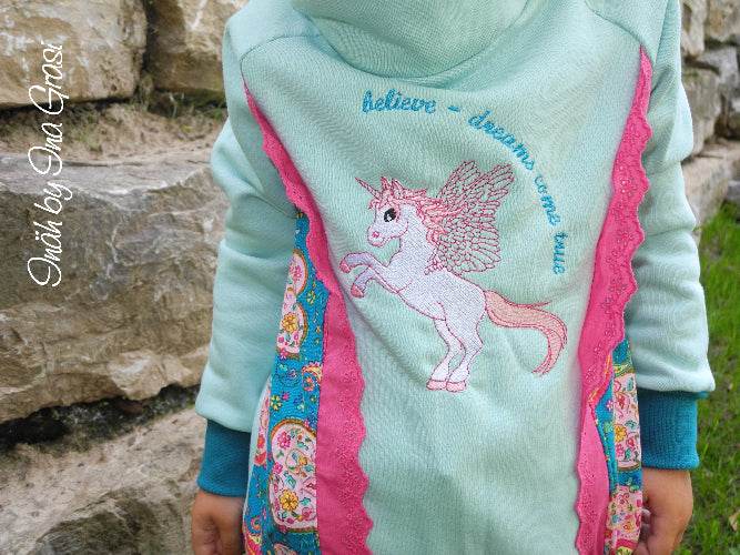 Einhorn Stickdatei, himmlischer Märchenzauber für deine Stickmaschine - Sewando