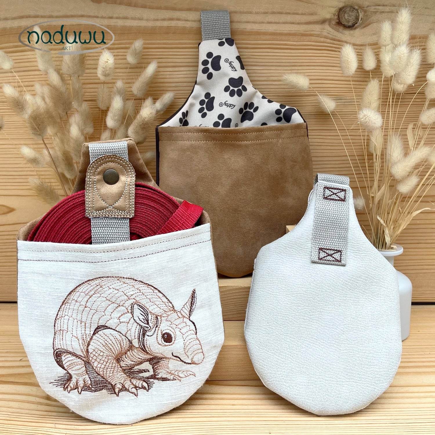 Stickdatei Beutel 18x25, In The Hoop Hundeleinentasche armadillo L-Bag - Sewando