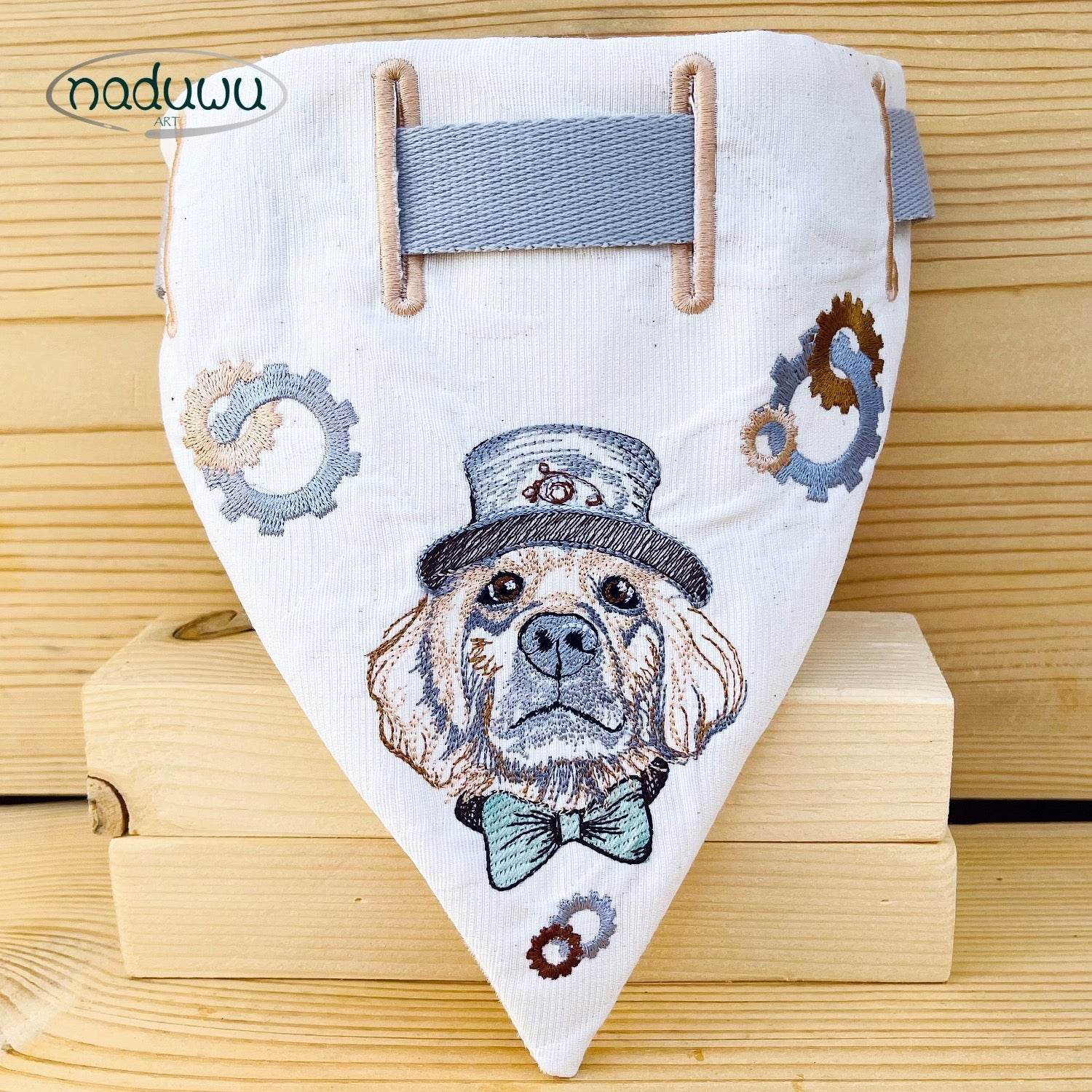 Stickdatei Halstuch für Hunde in 24x24, Bandana mit Motiv und blanko - Sewando