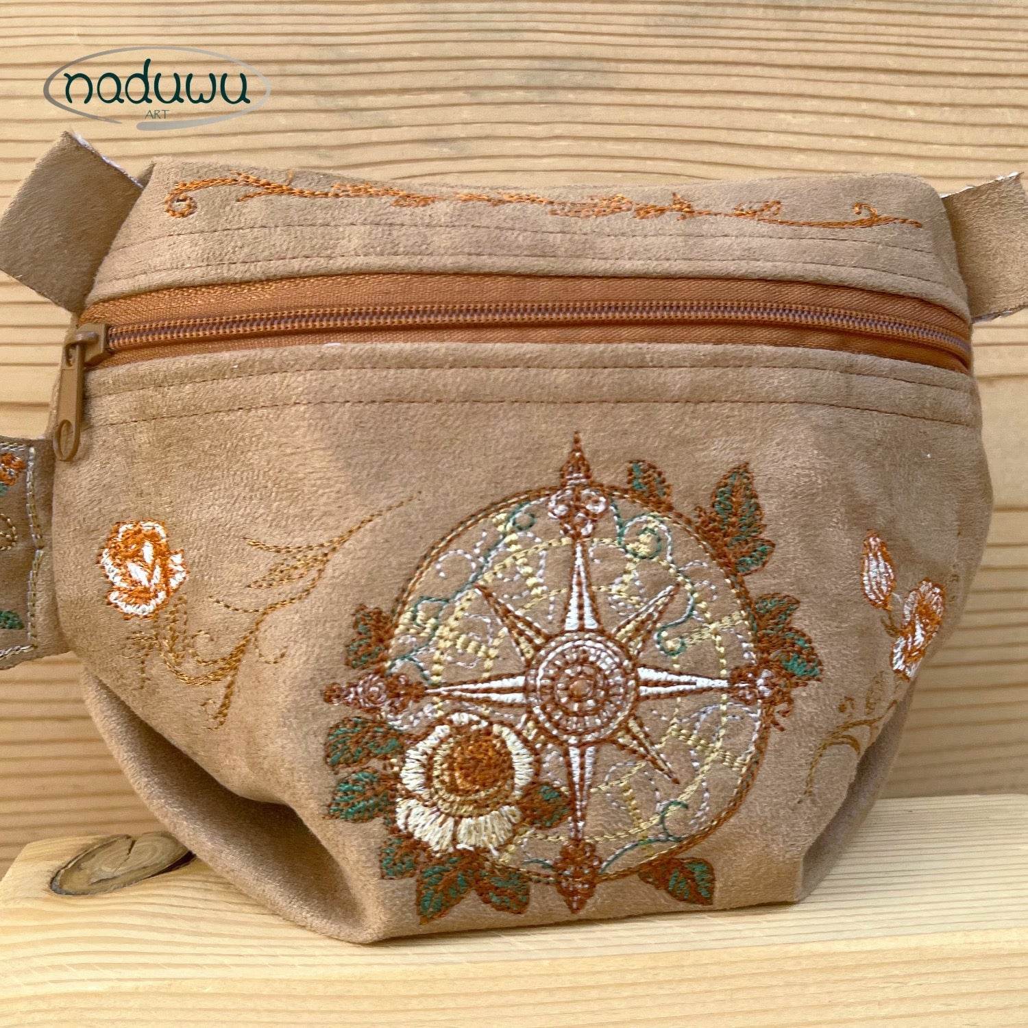 Stickdatei Umhängetasche 3er Set S, M, L, ITH Stickdatei Rosemary Bag - Sewando