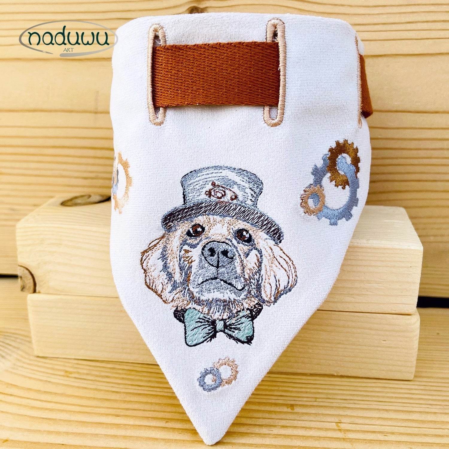Stickdatei Halstuch für Hunde 3 Größen, Bandana mit Motiv und blanko - Sewando