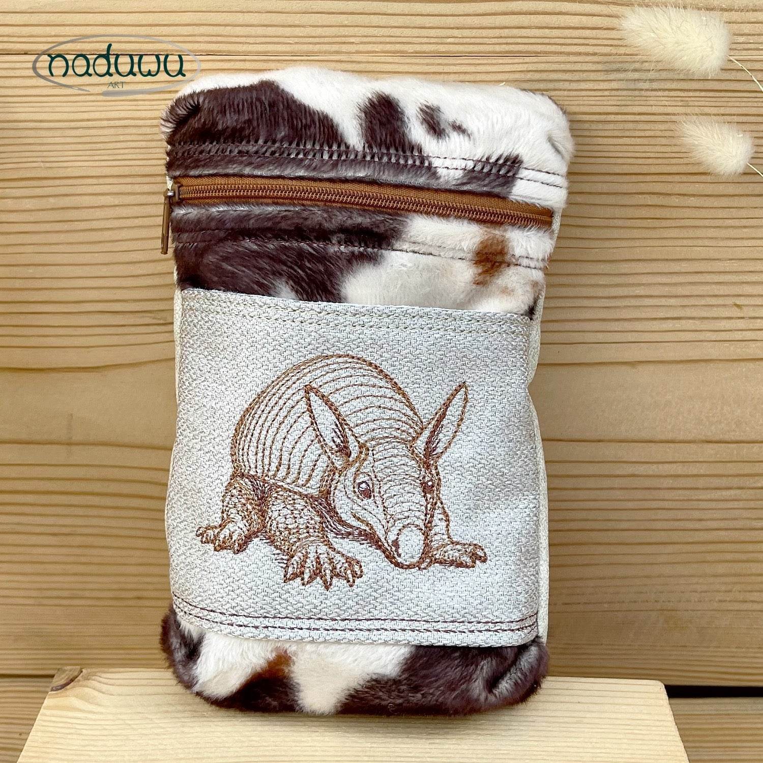Stickdatei BoxyDillo Bag 15x20, ITH Tasche mit Reißverschluss - Sewando