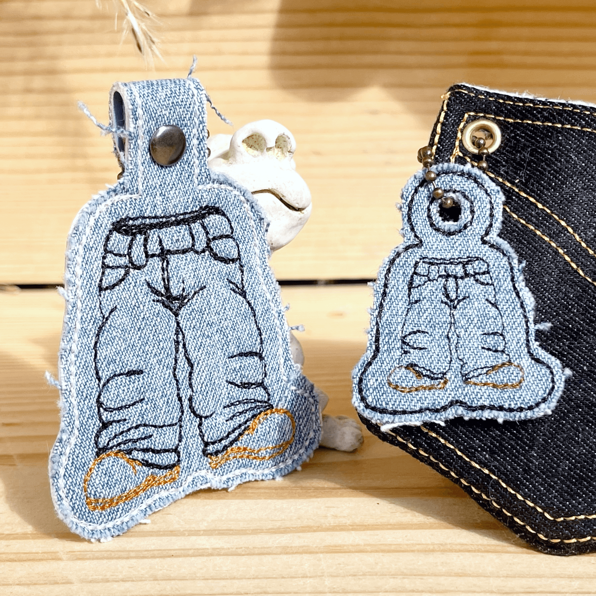 Stickdatei Baggy Pant Anhänger Set, ITH Anhänger in 3 Größen - Sewando