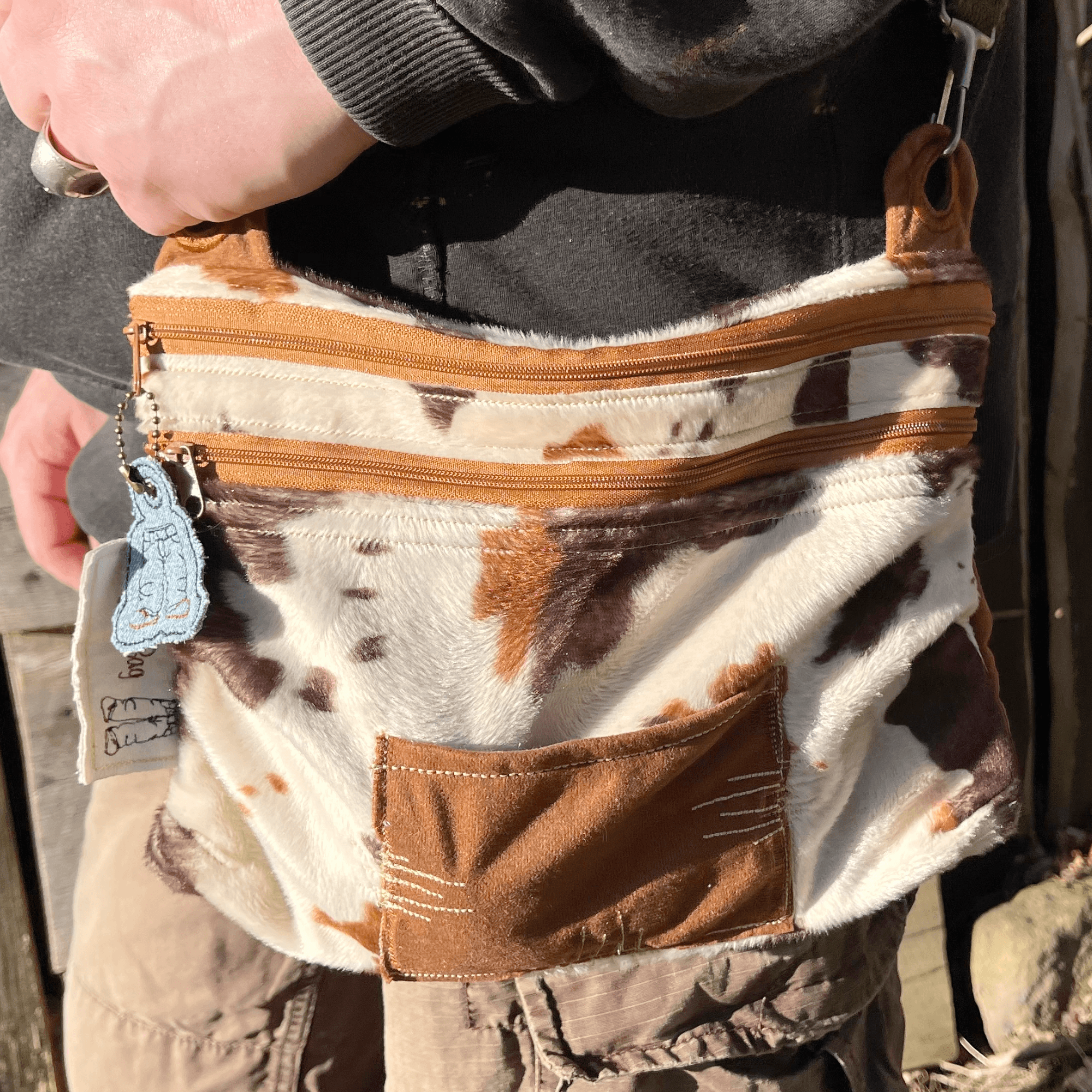 Stickdatei Baggy Bag 20x30, ITH Tasche mit 2 Reißverschlüssen - Sewando