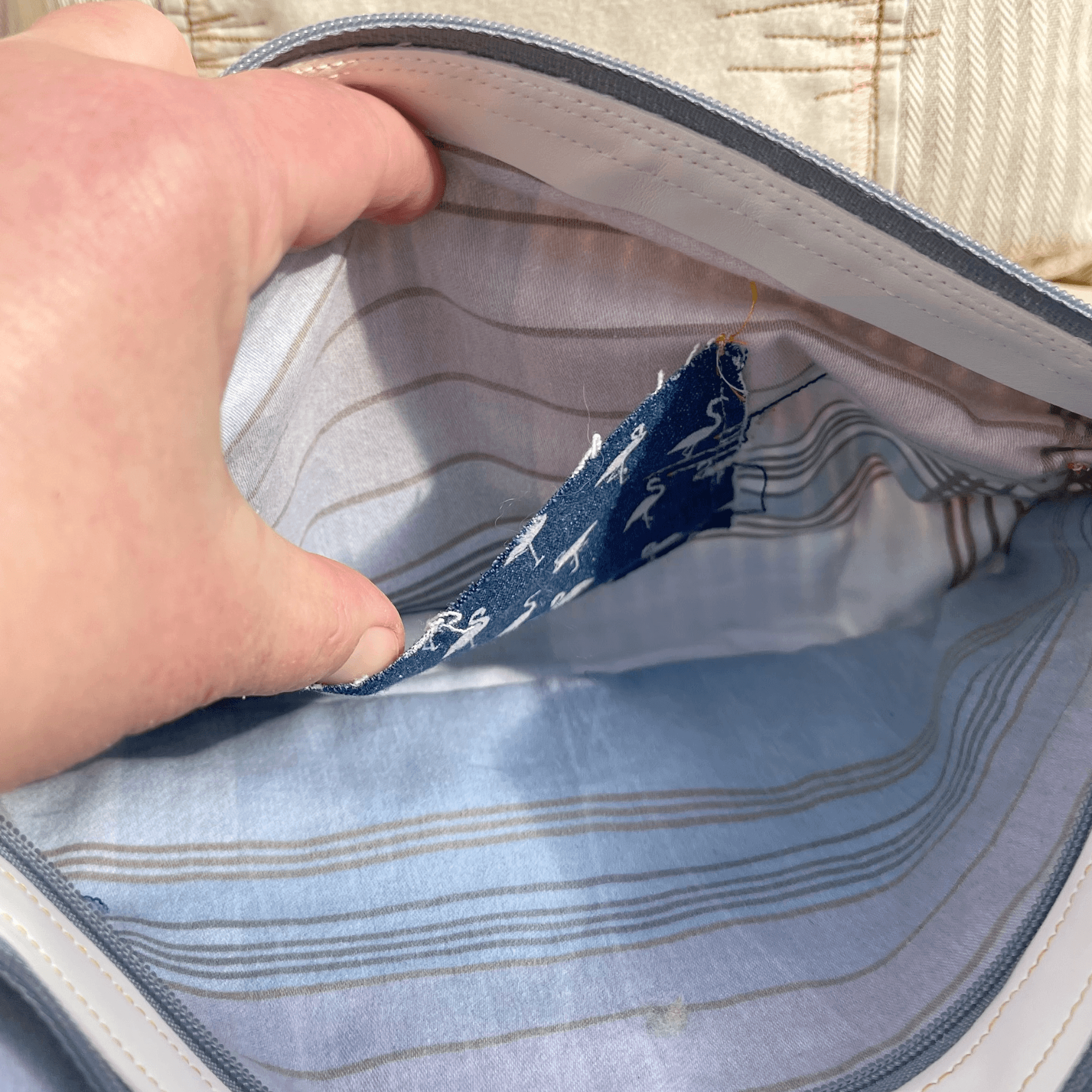 Stickdatei Baggy Bag 18x30, ITH Tasche mit 2 Reißverschlüssen - Sewando