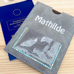 Stickdatei Impfpass Hülle 13x18 für Katzen, ITH Stickdesign - Sewando