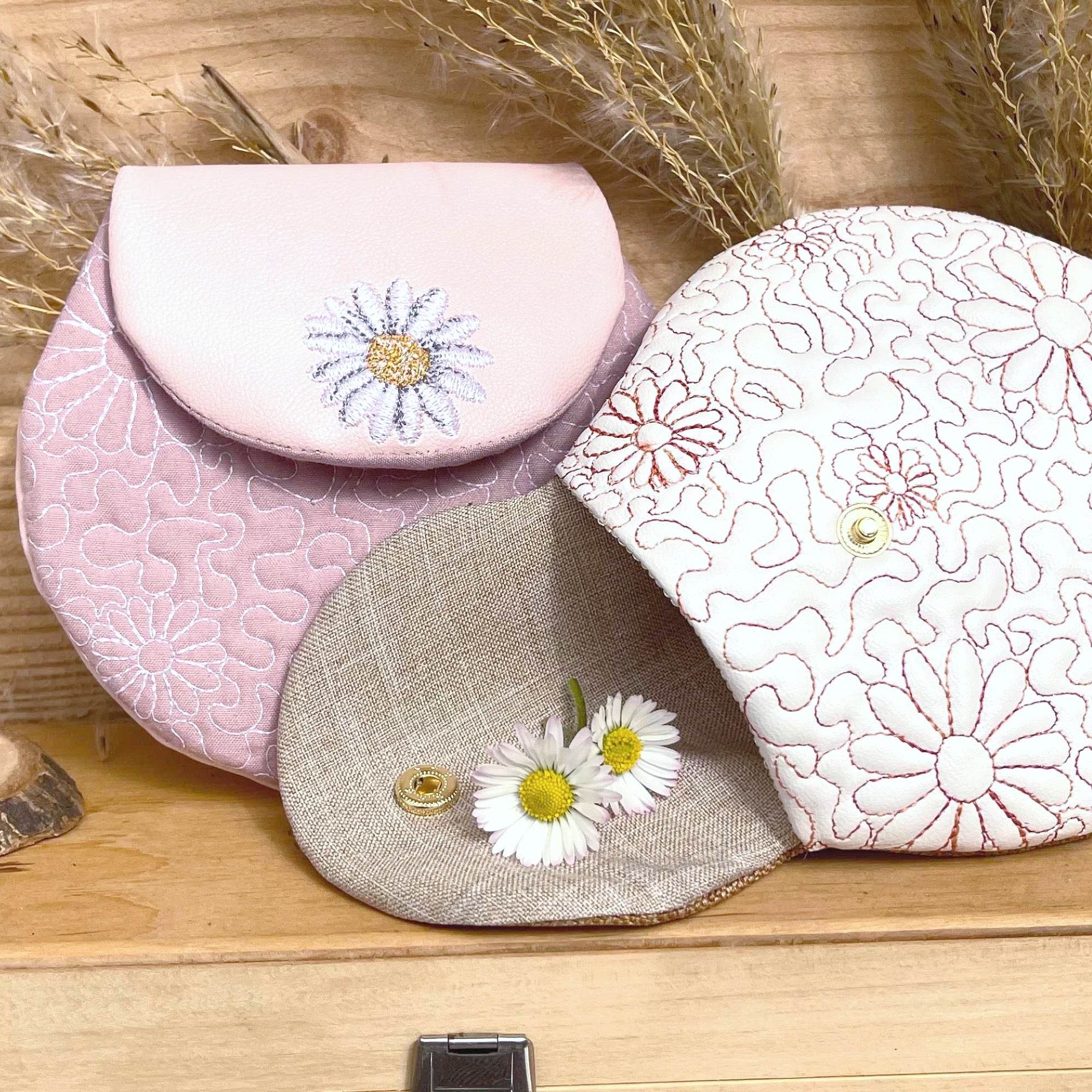 Stickdatei Tasche in 3 Größen mit Gänseblümchen, ITH runde Daisy Bag - Sewando