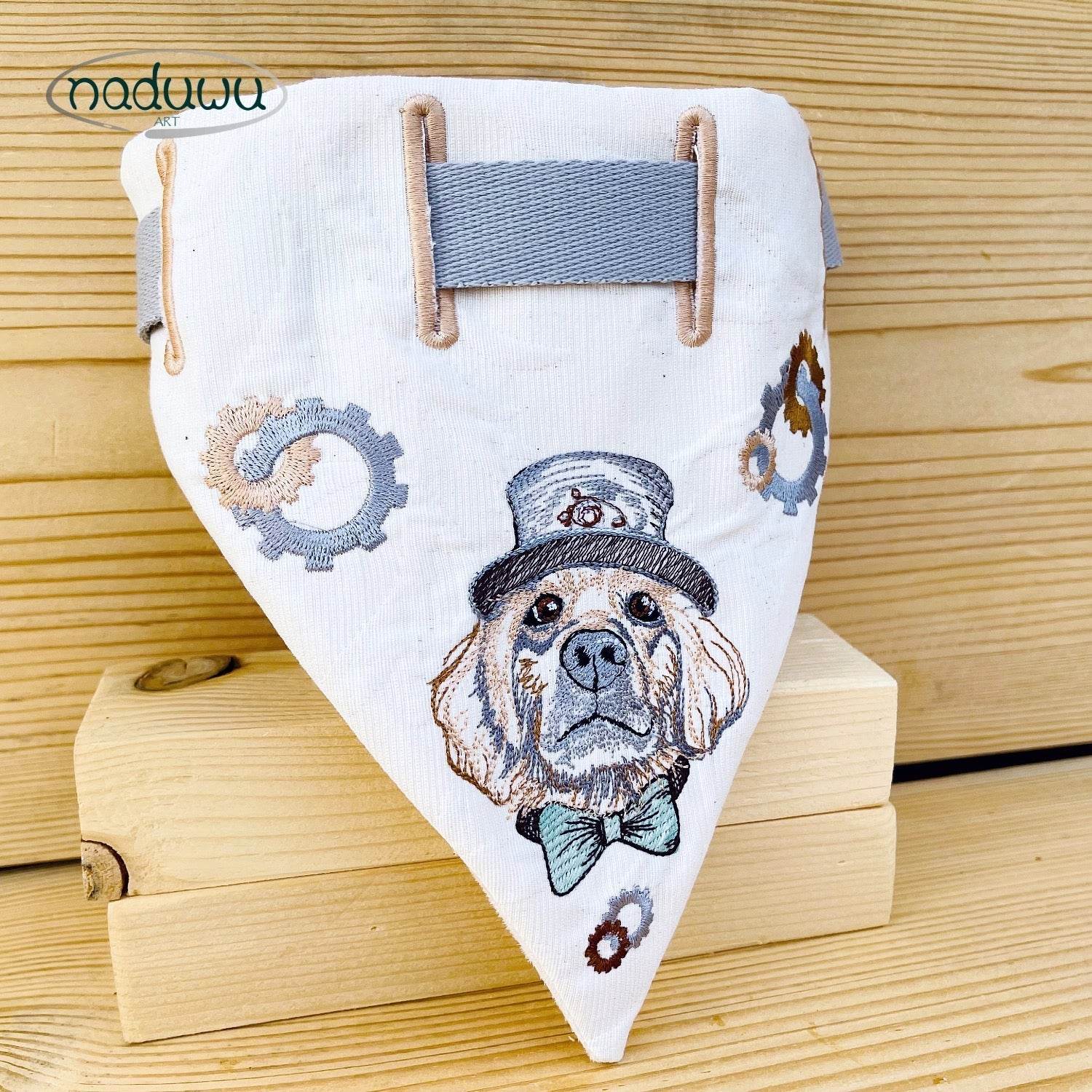 Stickdatei Halstuch für Hunde 3 Größen, Bandana mit Motiv und blanko - Sewando
