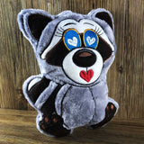 ITH Plüschtier „Waschbär Willi“ | Für 16x26 Rahmen | In-the-Hoop Plushie | Stickdatei | Embroidery Design | alle Formate | Sofort-Download