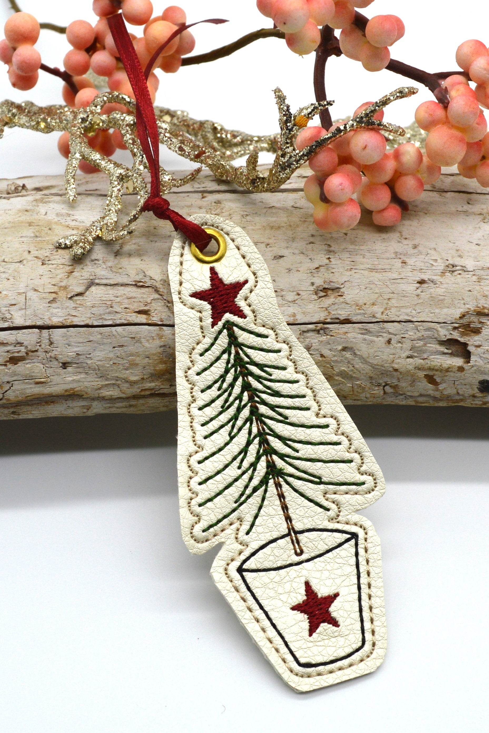 Stickdatei Wunscherfüller Weihnachten mit Anhänger - Sewando