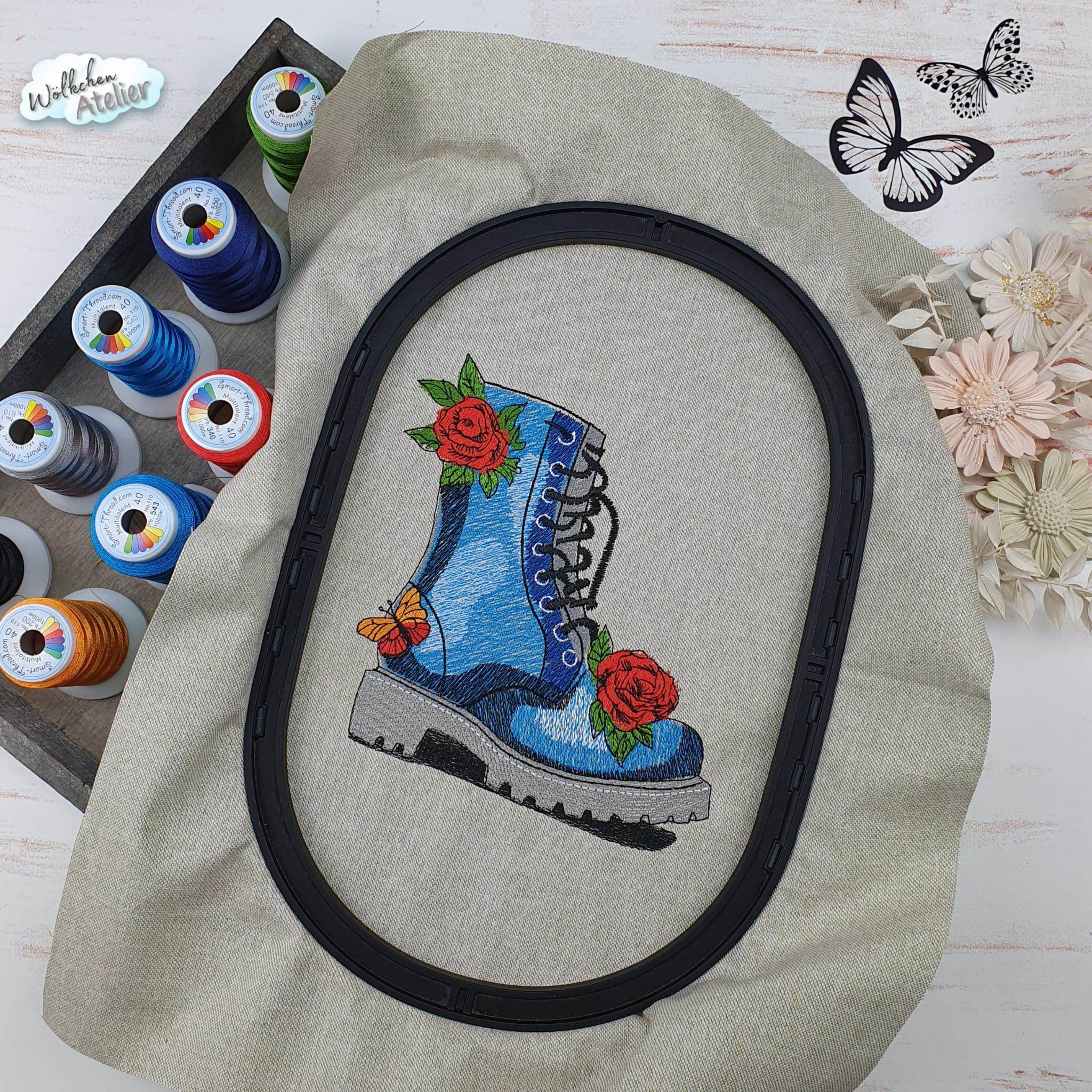 Stiefel Stickdatei – cooler Boots-Style mit floraler Attitüde für deine Stickmaschine - Sewando
