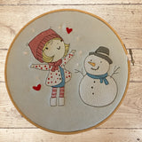 Stickdatei Winter Cute Girl mit Schneemann Set 985