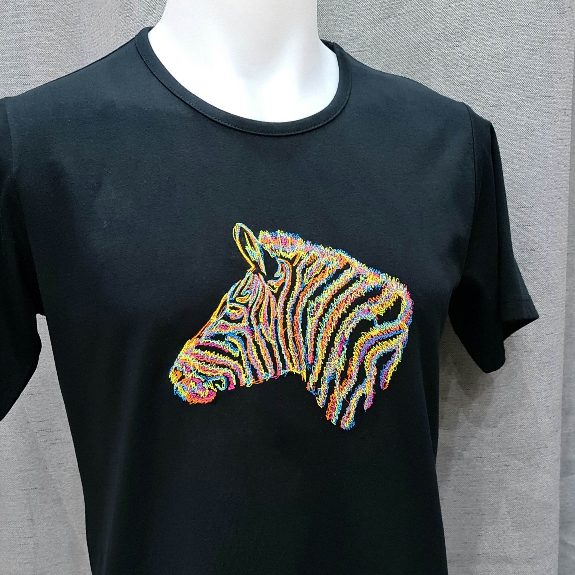 Stickdatei Zebra Scribble in 4 Größen - Sewando