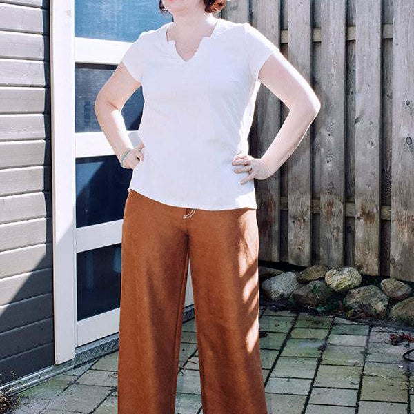 Schnittmuster ZIA-Bluse mit besonderem V-Ausschnitt und Ärmelvariationen Gr. 34-54 - Sewando